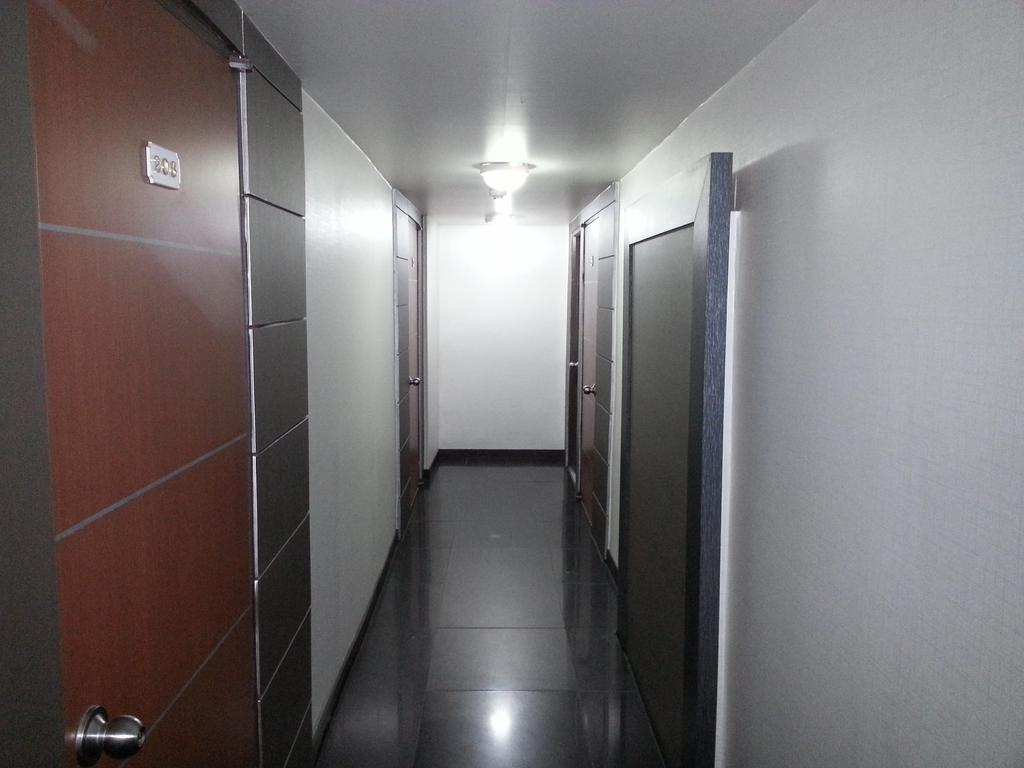 Egg Motel Пусан Екстериор снимка